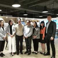 Kara Yeung, Executive Director of HKCYIA (Third Left) & management of Euroasia Dockyards, Jason Wong, Senior Manager, Business Department of China Merchants Container Services  (Fourth Right) at Ceremony. Photo: HKCYIA