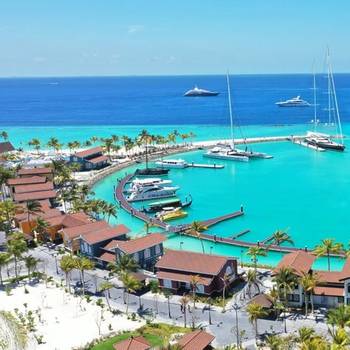 © Asia Pacific Superyachts