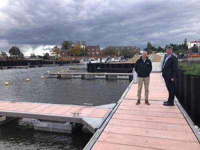 Newark Marina's James Wilkinson (right)  with Jon Challis of Inland and Coastal (Photo: Inland and Coastal)