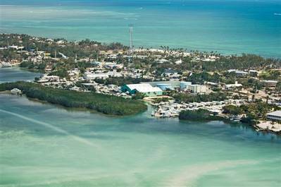 Photo: Coral Bay Marina