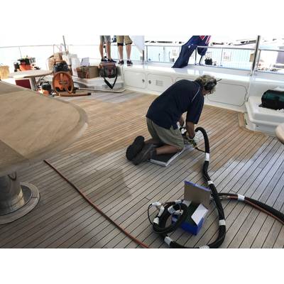 Bridge deck aft sanding. Photos by Hill Robinson. 