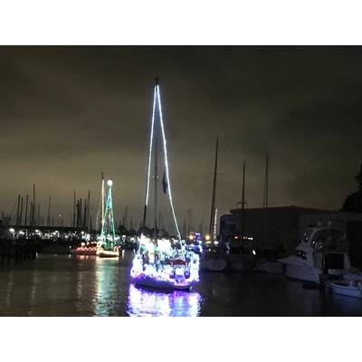 West End Boat Parade, New Basin Canal. New Orleans. Photo by Lisa Overing