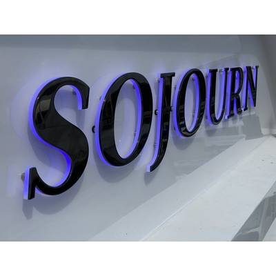 From precision-cut stainless-steel 3D lettering to cutting-edge LED & fiber-optic backlighting, Yacht Signs crafts bespoke, regulation-compliant nameplates that elevate your vessel’s prestige and visibility—by day or by night.