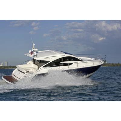 Targa 48 GT (Photo: Fairline Yachts)