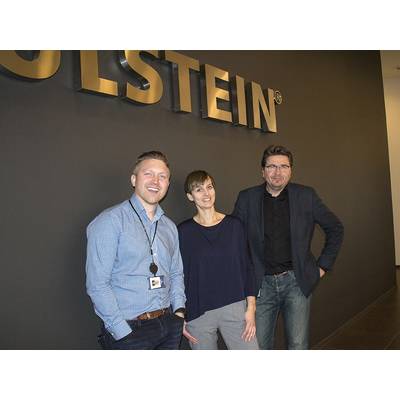 Trond Skodjevåg Bø (Sales manager Ulstein Verft), Ann Katrin Barstad (naval architect Ulstein Design & Solutions AS) and Kristian Sætre (managing director Ulstein Verft) (Photo: Ulstein Verft)